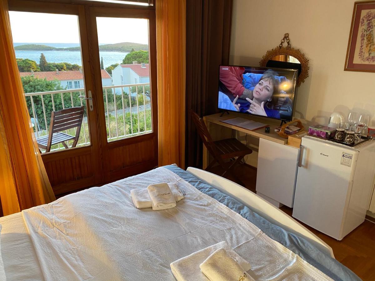 Fio'S Hotel Хвар Екстериор снимка