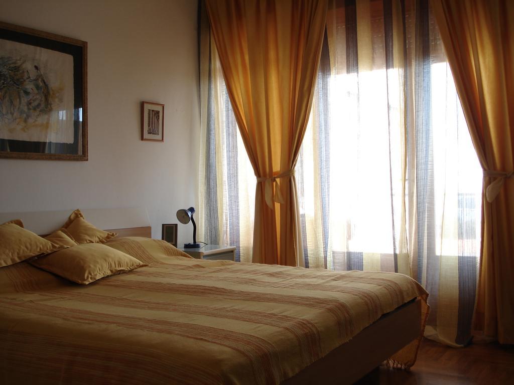 Fio'S Hotel Хвар Екстериор снимка